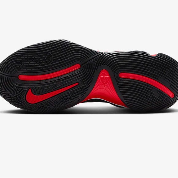 Nike Giannis Immortality 3 Sneakers - Picture 6 of 16